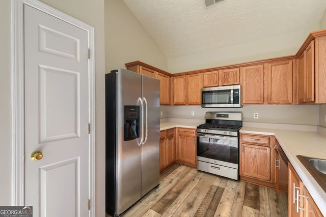 606 Mayfern Trace, Fairburn, GA 30213