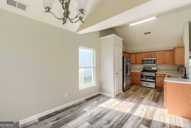 606 Mayfern Trace, Fairburn, GA 30213