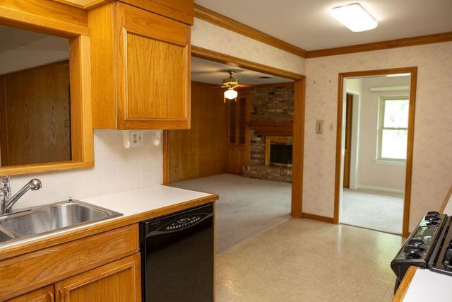 502 Lakeland Drive, Humble, TX 77338