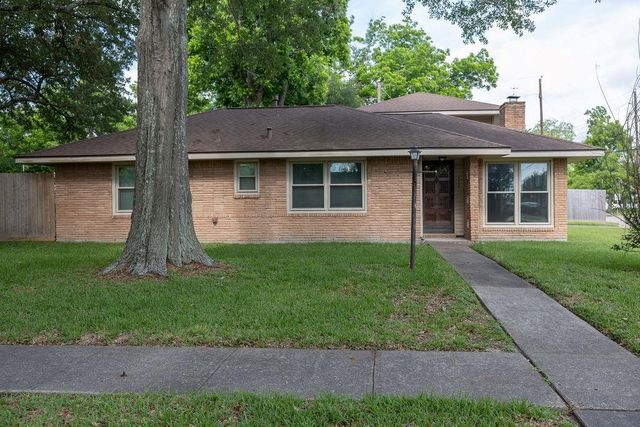 502 Lakeland Drive, Humble, TX 77338