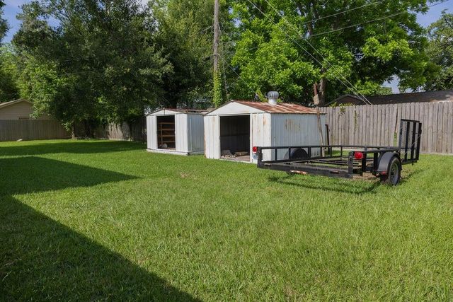 502 Lakeland Drive, Humble, TX 77338