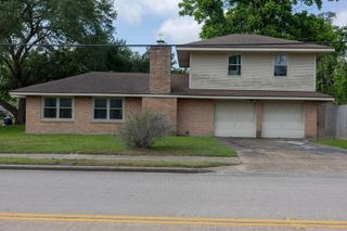 502 Lakeland Drive, Humble, TX 77338