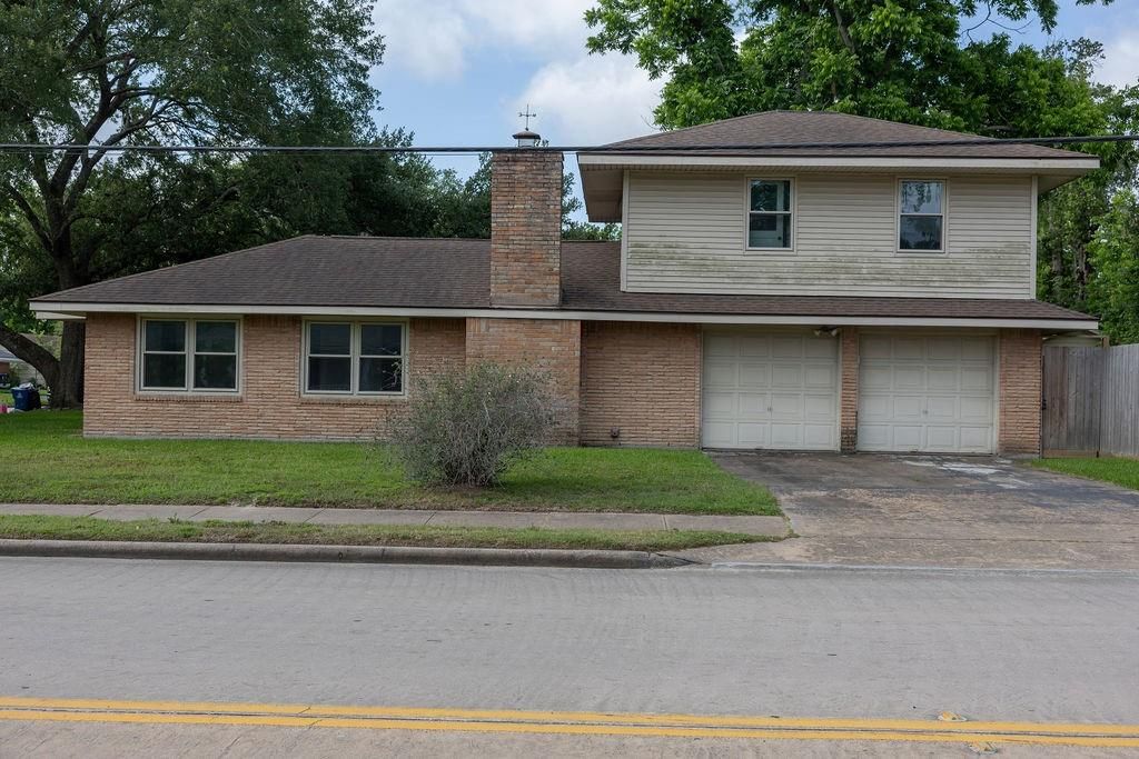 502 Lakeland Drive, Humble, TX 77338
