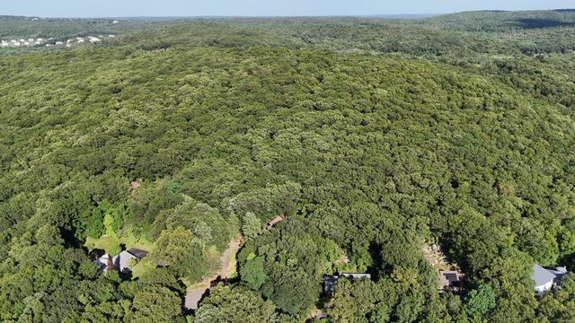 130 Mountain View Road, Glastonbury, CT 06033
