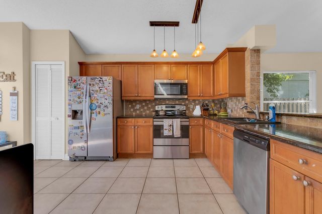 14649 QUAIL TRAIL CIRCLE, Orlando, FL 32837