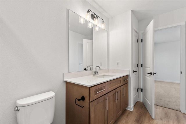 617 Belmont DRIVE, Watertown, WI 53094