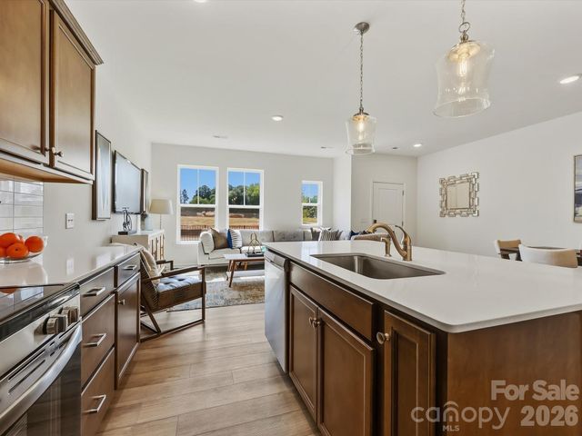 6613 Fire Lily Lane, Charlotte, NC 28216