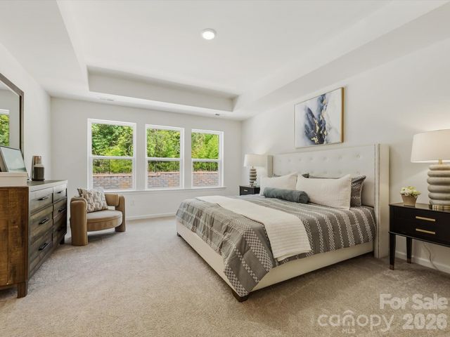 6613 Fire Lily Lane, Charlotte, NC 28216