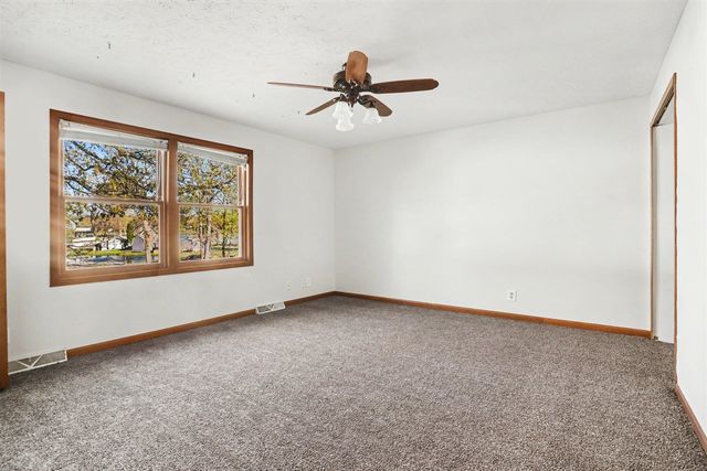 21095 North Avenue, Battle Creek, MI 49017
