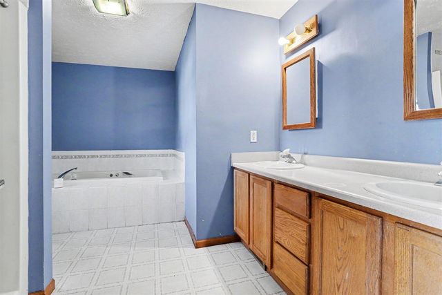 21095 North Avenue, Battle Creek, MI 49017
