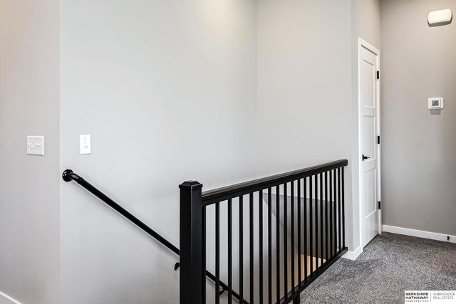 4905 N 180th Avenue, Elkhorn, NE 68022