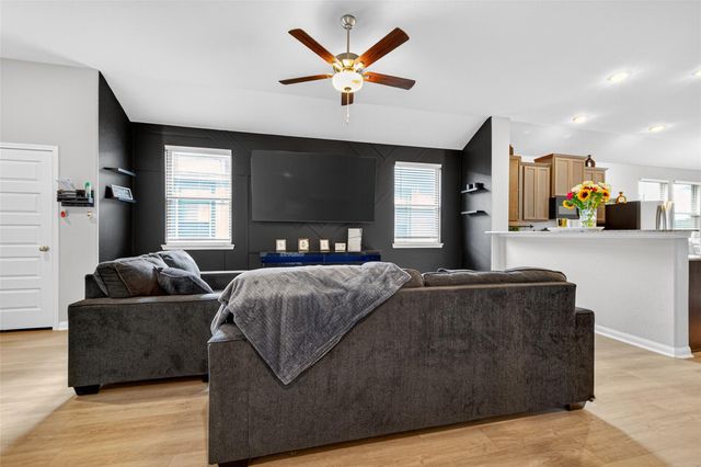 8014 Barret Travis Court, Beasley, TX 77417
