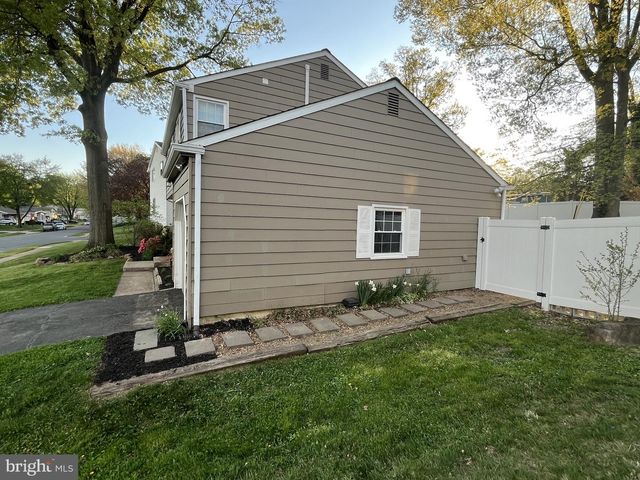 1323 TULANE RD, Wilmington, DE 19803