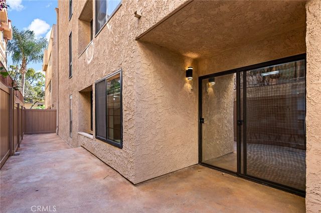 441 E San Jose 111, Burbank, CA 91501