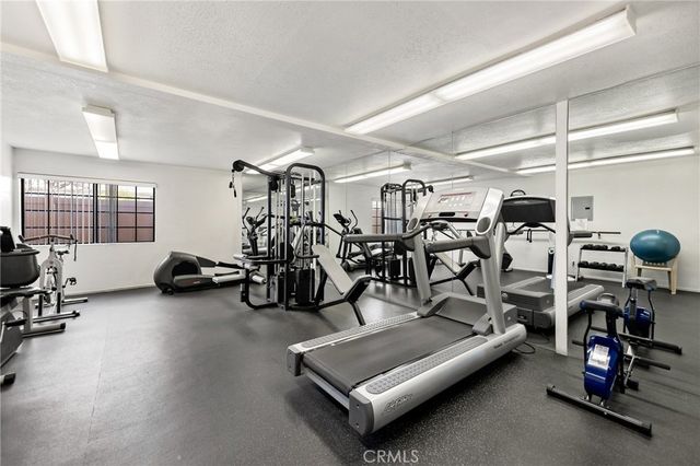 441 E San Jose 111, Burbank, CA 91501
