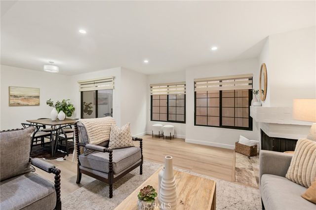 441 E San Jose 111, Burbank, CA 91501