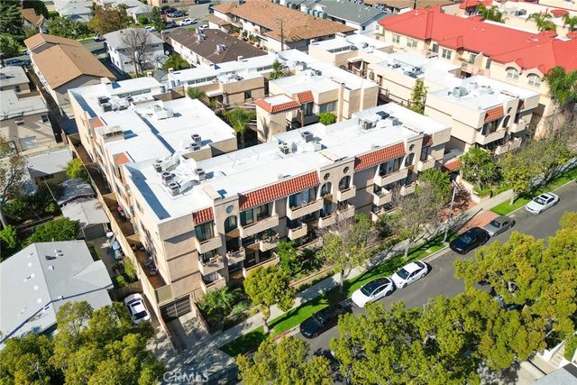 441 E San Jose 111, Burbank, CA 91501