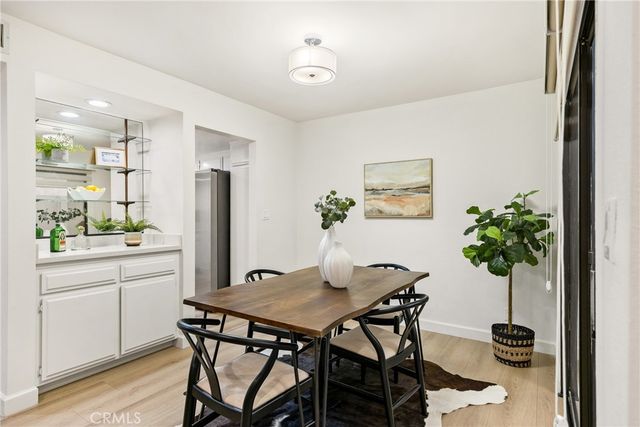 441 E San Jose 111, Burbank, CA 91501