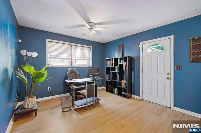 136 Van Buskirk Road, Teaneck, NJ 07666