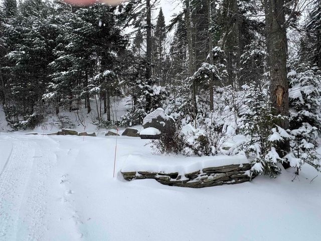 33 Timberland Road, Pittsburg, NH 03592