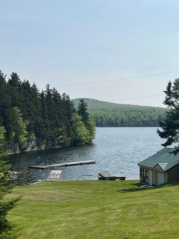 33 Timberland Road, Pittsburg, NH 03592