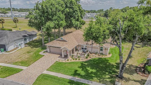 6132 SILVER OAKS DRIVE, Zephyrhills, FL 33542