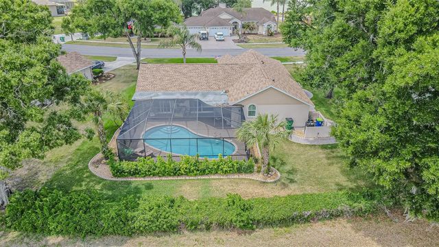 6132 SILVER OAKS DRIVE, Zephyrhills, FL 33542