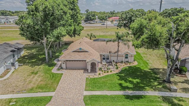 6132 SILVER OAKS DRIVE, Zephyrhills, FL 33542