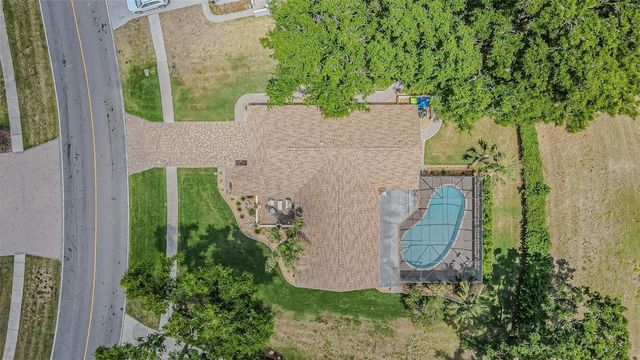 6132 SILVER OAKS DRIVE, Zephyrhills, FL 33542
