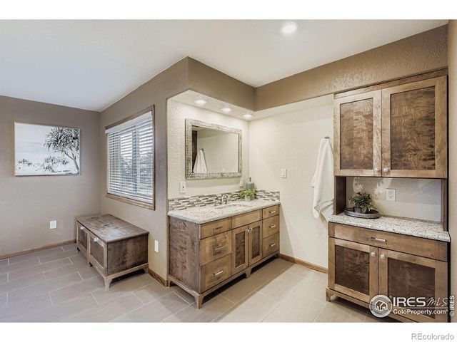 4909 Gary Drive, Berthoud, CO 80513