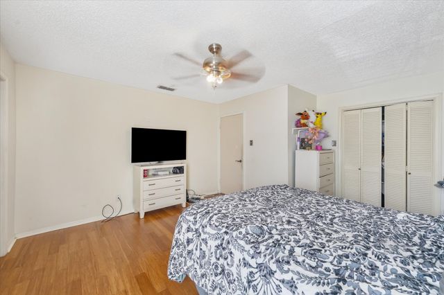 1301 Memory Lane 4924, Arlington, TX 76011