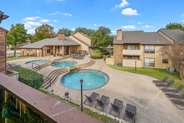 1301 Memory Lane 4924, Arlington, TX 76011