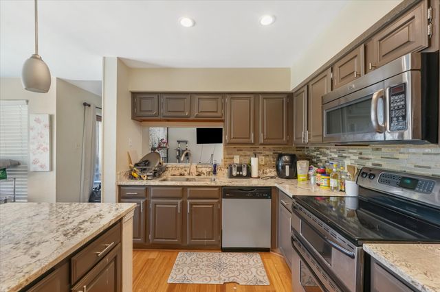 1301 Memory Lane 4924, Arlington, TX 76011