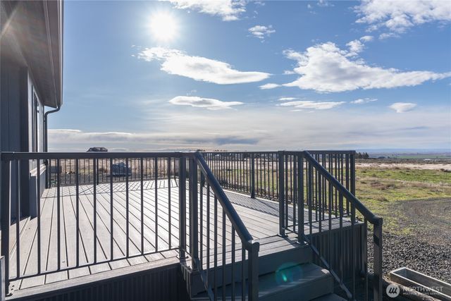 13477 Road 13 NW, Quincy, WA 98848