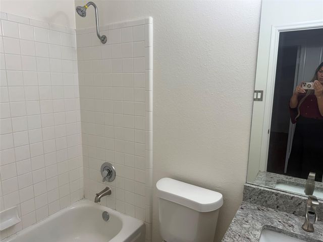 16910 Isle Of Man RD, Pflugerville, TX 78660