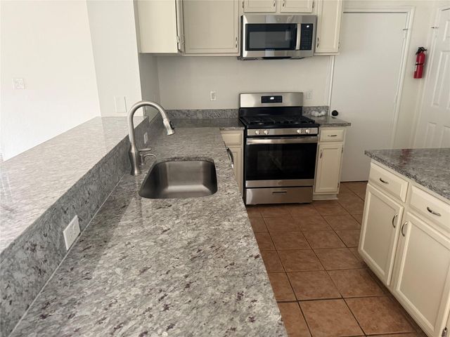 16910 Isle Of Man RD, Pflugerville, TX 78660