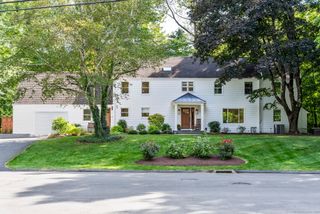 123 Westmont Street, West Hartford, CT 06117
