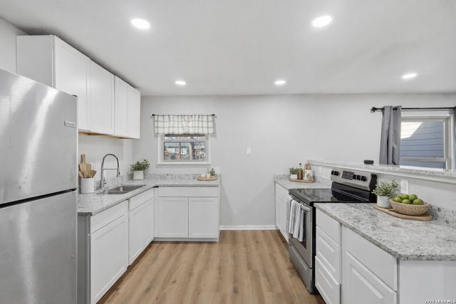 119 Savannah, San Antonio, TX 78213