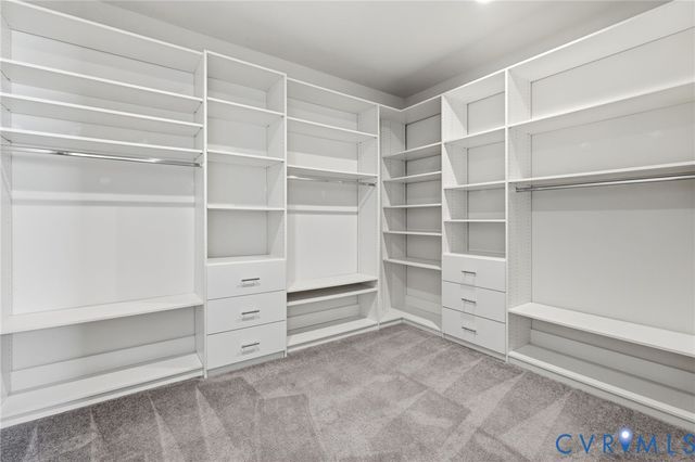 10456 Chickahominy Falls Ln, Glen Allen, VA 23059