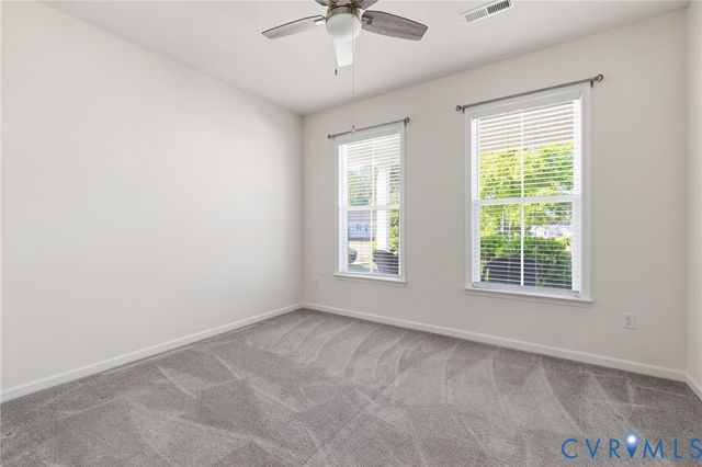 10456 Chickahominy Falls Ln, Glen Allen, VA 23059