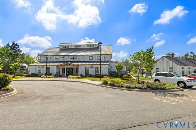 10456 Chickahominy Falls Ln, Glen Allen, VA 23059