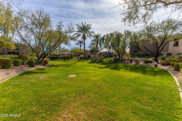 21320 N 56TH Street 2001, Phoenix, AZ 85054