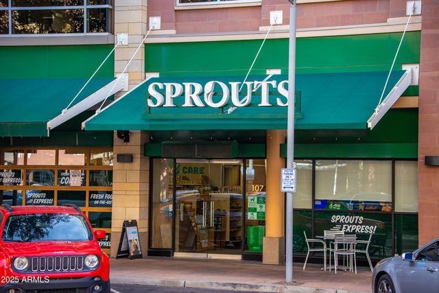 21320 N 56TH Street 2001, Phoenix, AZ 85054