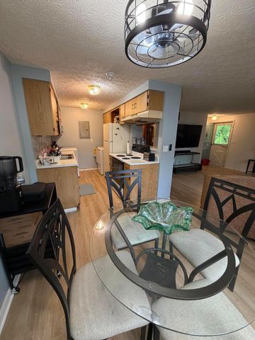 2515 Nassau Drive, 25D, Columbus, OH 43232