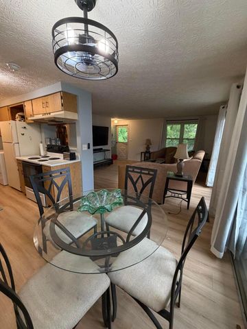 2515 Nassau Drive, 25D, Columbus, OH 43232