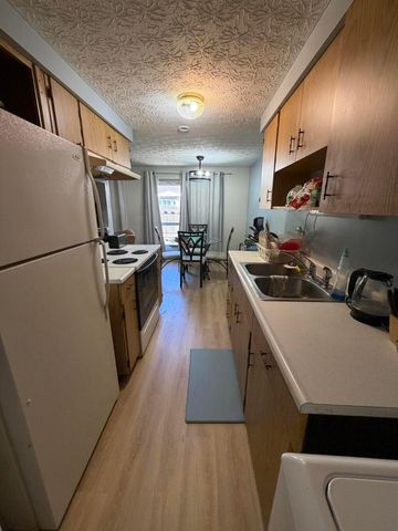 2515 Nassau Drive, 25D, Columbus, OH 43232
