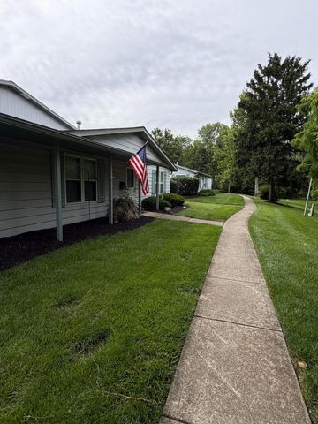 2515 Nassau Drive, 25D, Columbus, OH 43232