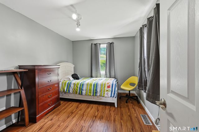 5 Victor Street, East Haven, CT 06512