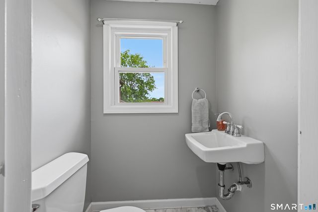 5 Victor Street, East Haven, CT 06512