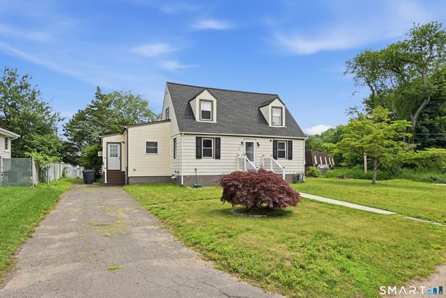 5 Victor Street, East Haven, CT 06512